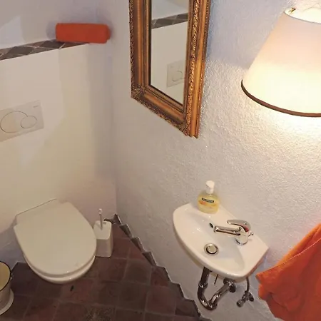 Two-bedroom Holiday In Holiday home *